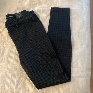 Skinny Pants from Liverpool in Black/gray Houndstooth